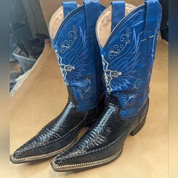 El General Boots women's Sz 7.5B Black Python vamp, blue pigskin shaft with rhin - Picture 3 of 14